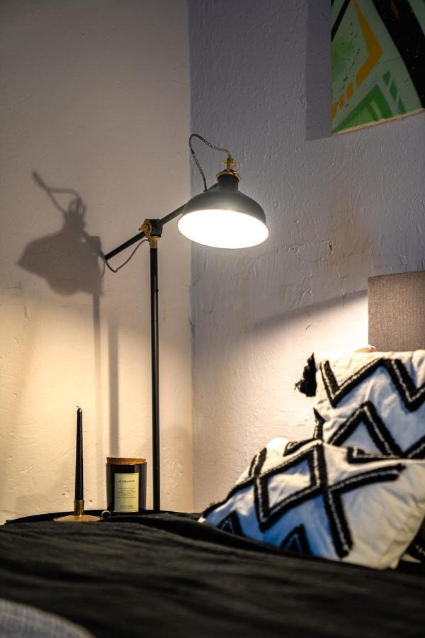 Design Loft - 200Qm2 - Heimkino - Bestlage - Parkplatz Wiesbaden Exterior photo